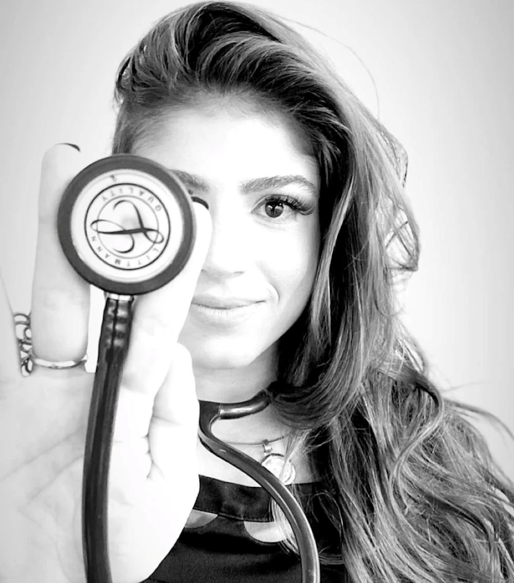 Retrato da Dra. Ana Carolina Furlanetti